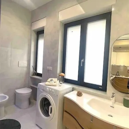 Tiburtina Luxury Apartment Rome