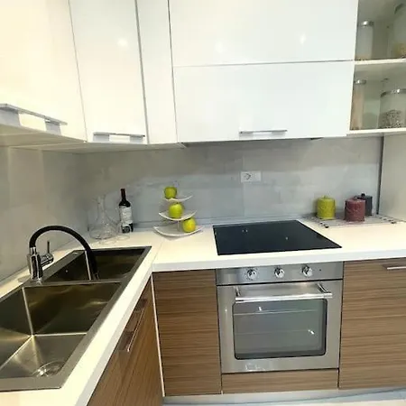 Tiburtina Luxury *